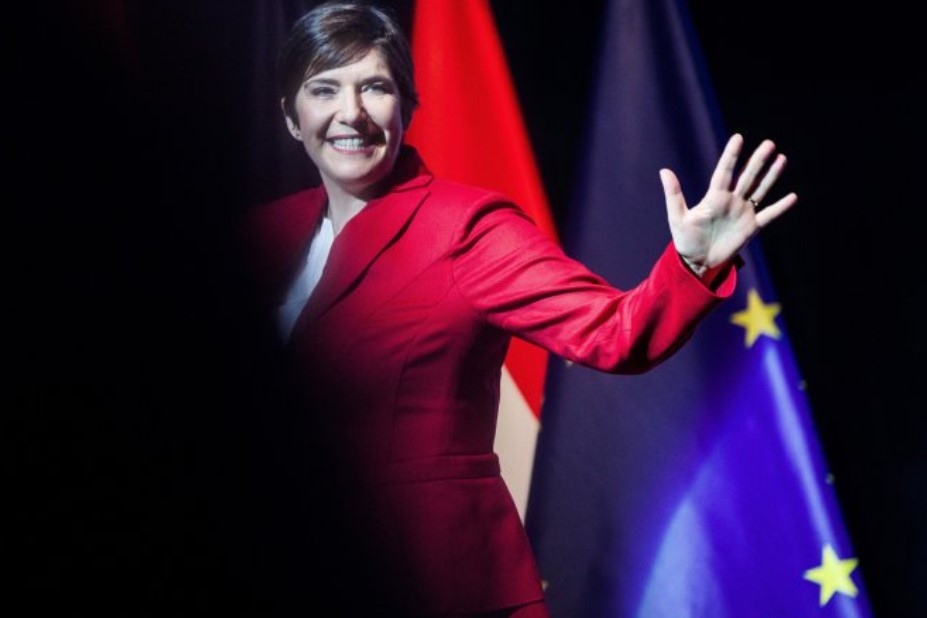 Евродепутатка с български корени води в състезанието на опозиционни кандидати